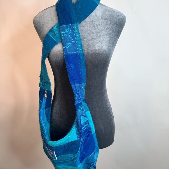 Cloth Hobo Crossbody Boho bag - Picture 8 of 11